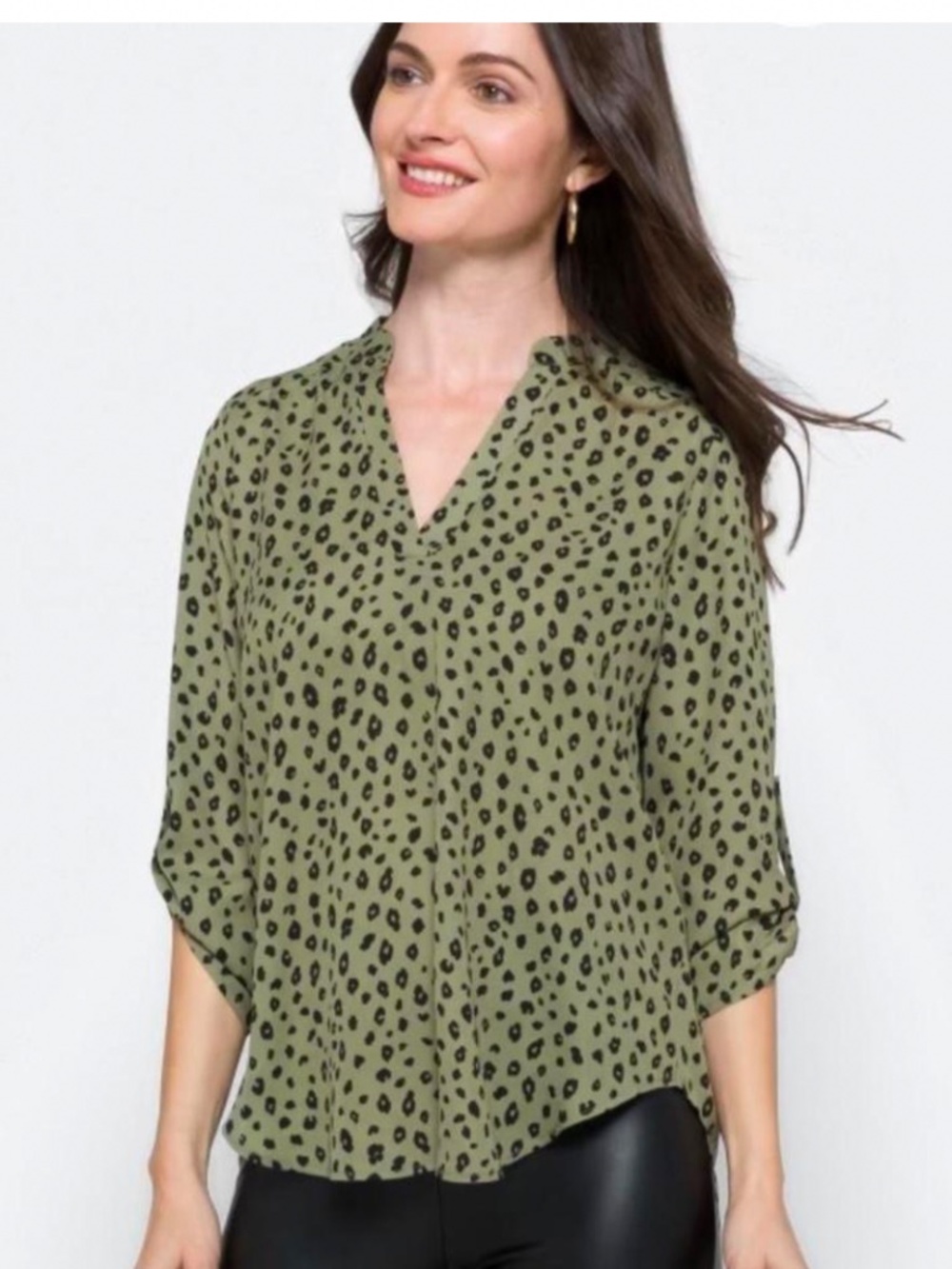 Lush Warren Split Neck Blouse Green Leopard Print Size Small